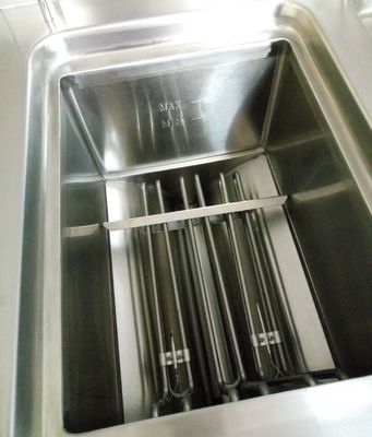 Fritadora comercial de vacío de capacidad 2L-6L para tecnología de freír a baja temperatura
