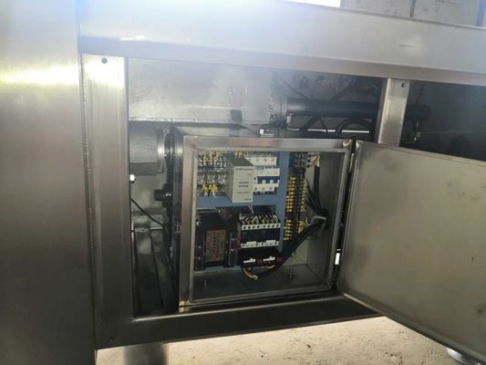 1480x800x980mm Acero inoxidable Dicer de carne congelada Cuber para el proceso de procesamiento térmico