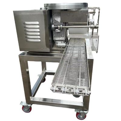 Máquina de procesamiento automático de carne de moldeado múltiple a pequeña escala para procesamiento térmico