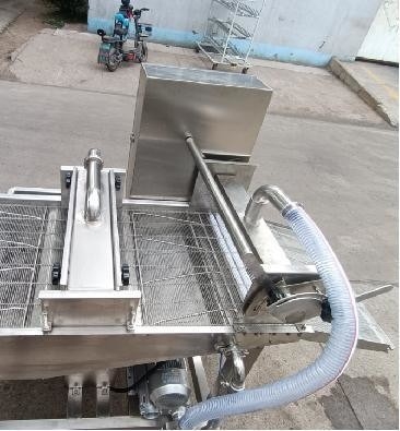 Nuggets industriales de pollo y hamburguesas Patty Batter Coating / Battering Machine