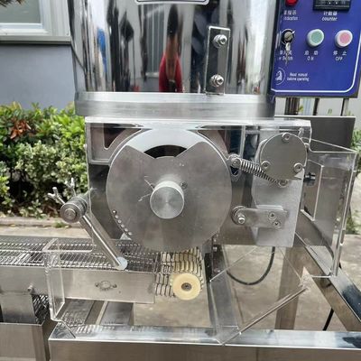 Máquina de procesamiento térmico de hamburguesas y papas de patata de 380V para la salida