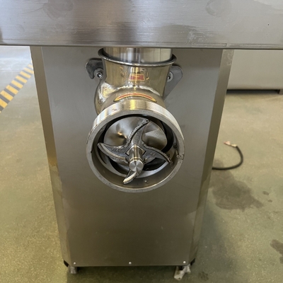 Máquina de procesamiento de salchichas industrial